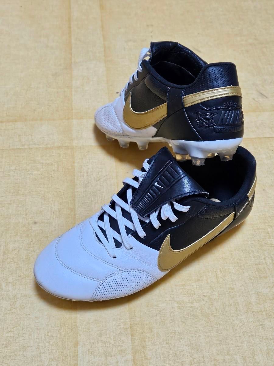 【Bunjang商品韓国直送】NIKE(ナイキ) サッカーシューズ プレミア 250 サイズ