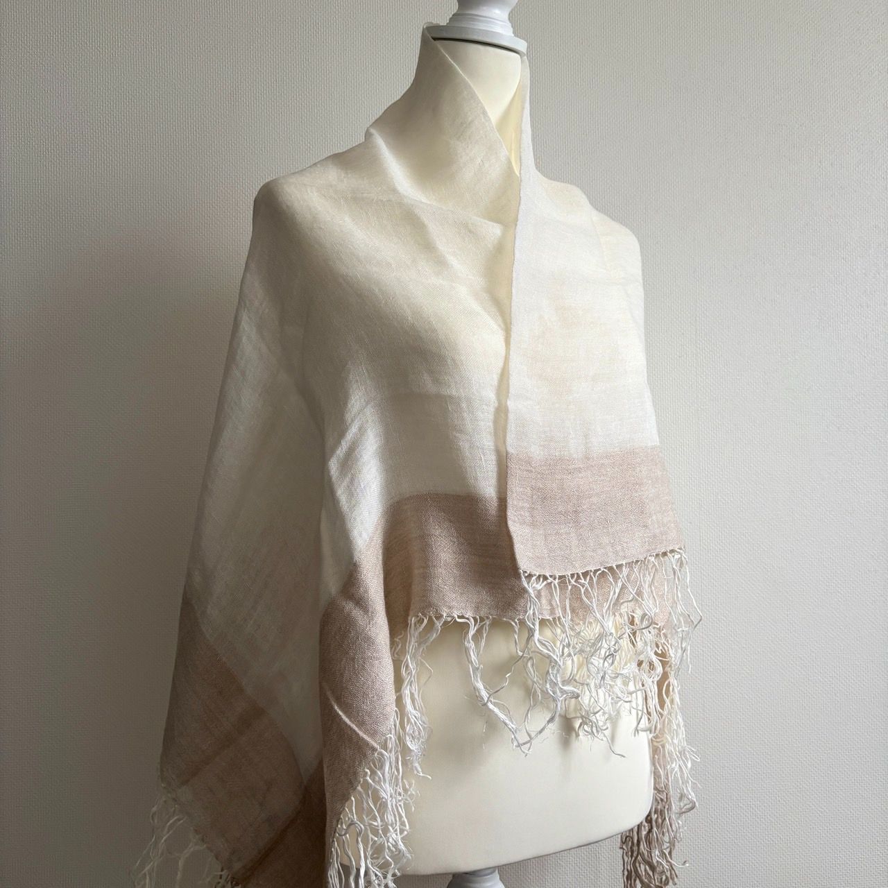 BRUNELLO CUCINELLI 大判 ストール スカーフ さらさら素材 レディース