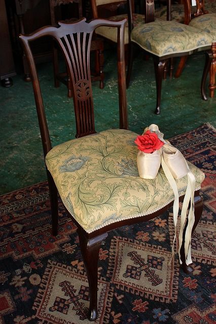 ☆送料無料☆イギリスアンティーク家具 カブリオールレッグ/チェア