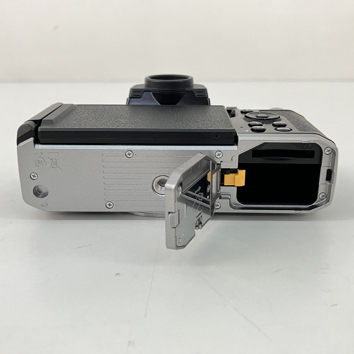 Nikon Z fc ミラーレス 一眼 カメラ ボディ ニコン 中古 美品