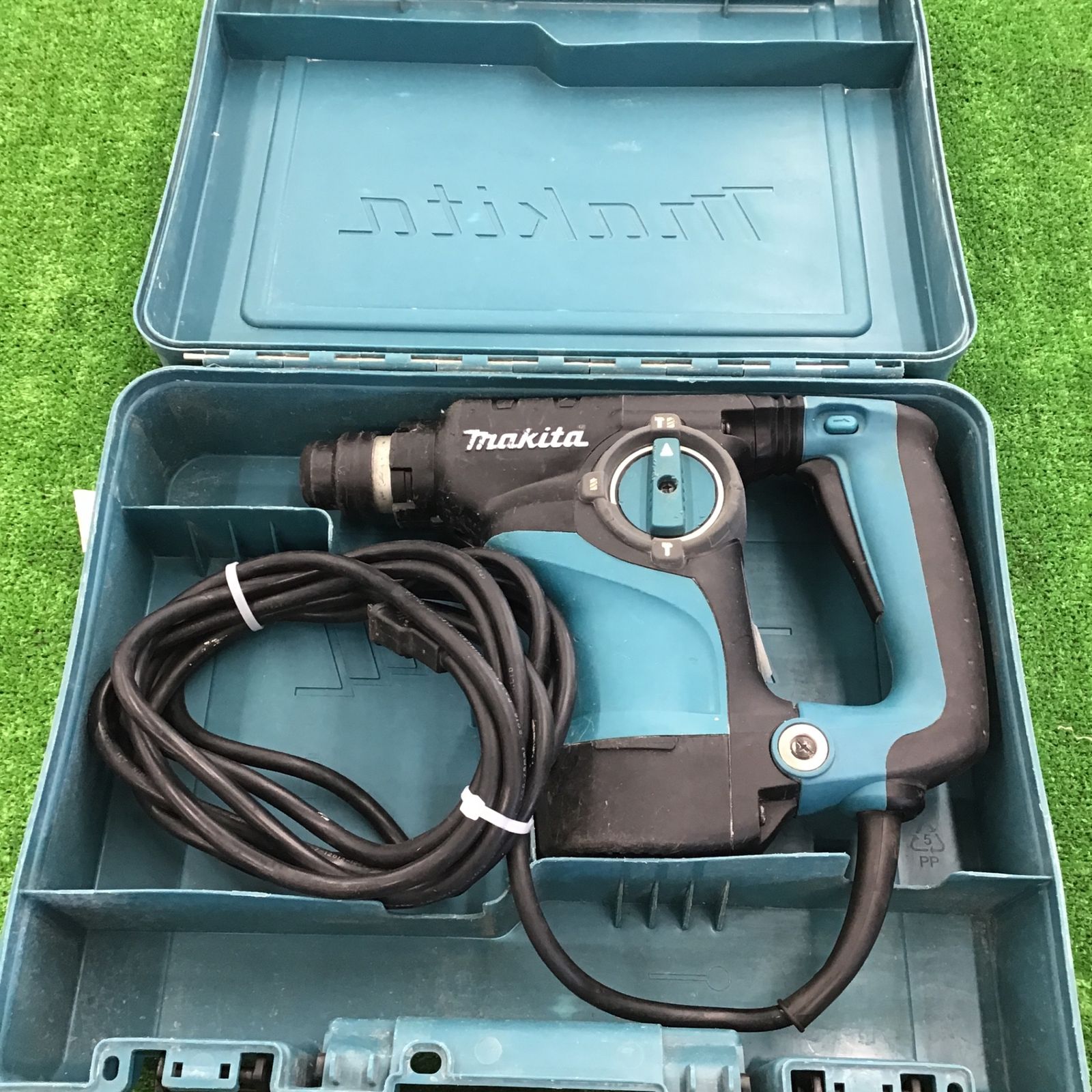 マキタ(makita) ハンマドリル HR2811F【桶川店】 マキタ(makita) ハンマドリル HR2811F【桶川店】