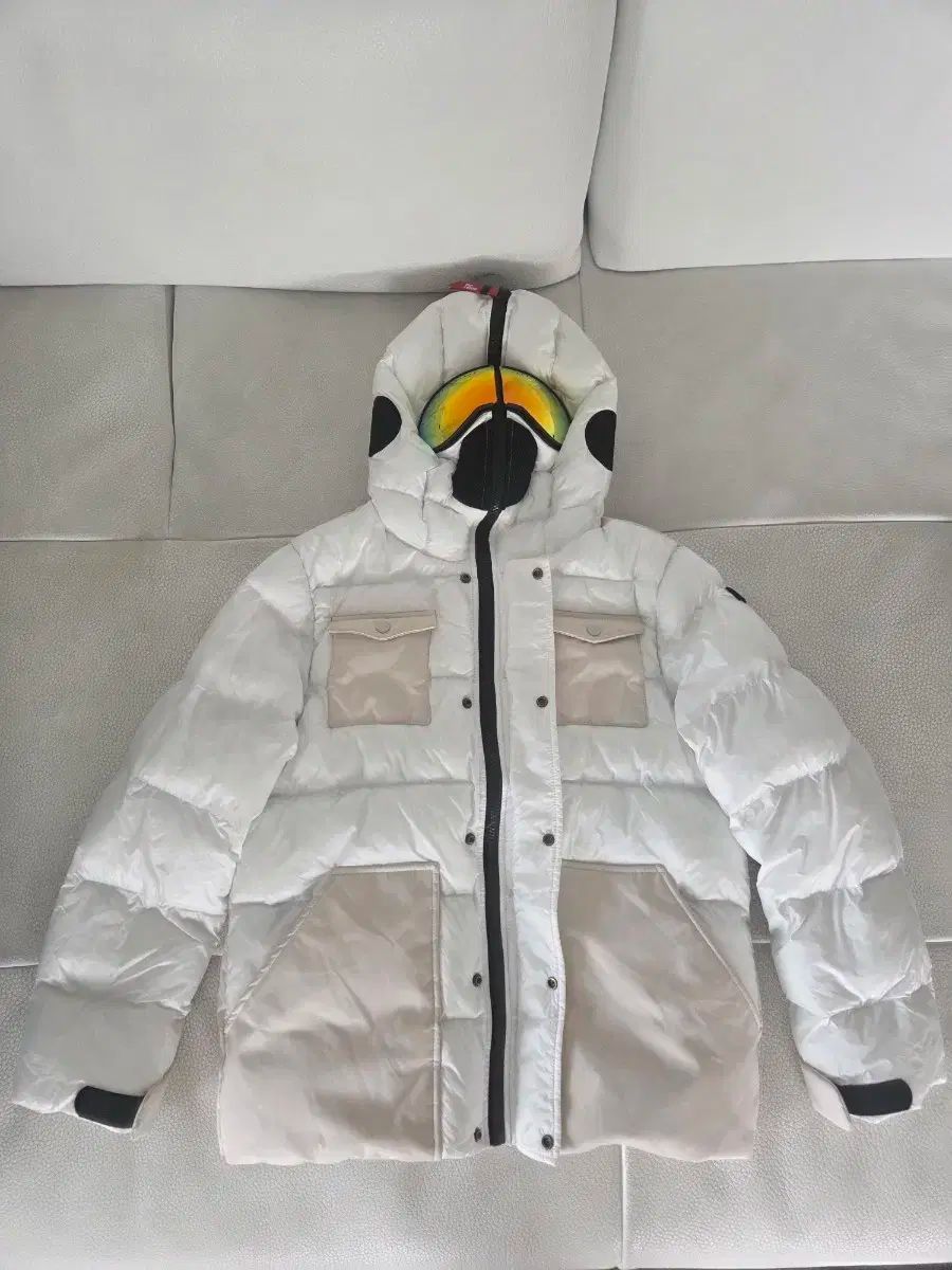 エイアイライダー ダウン 12y 24fw