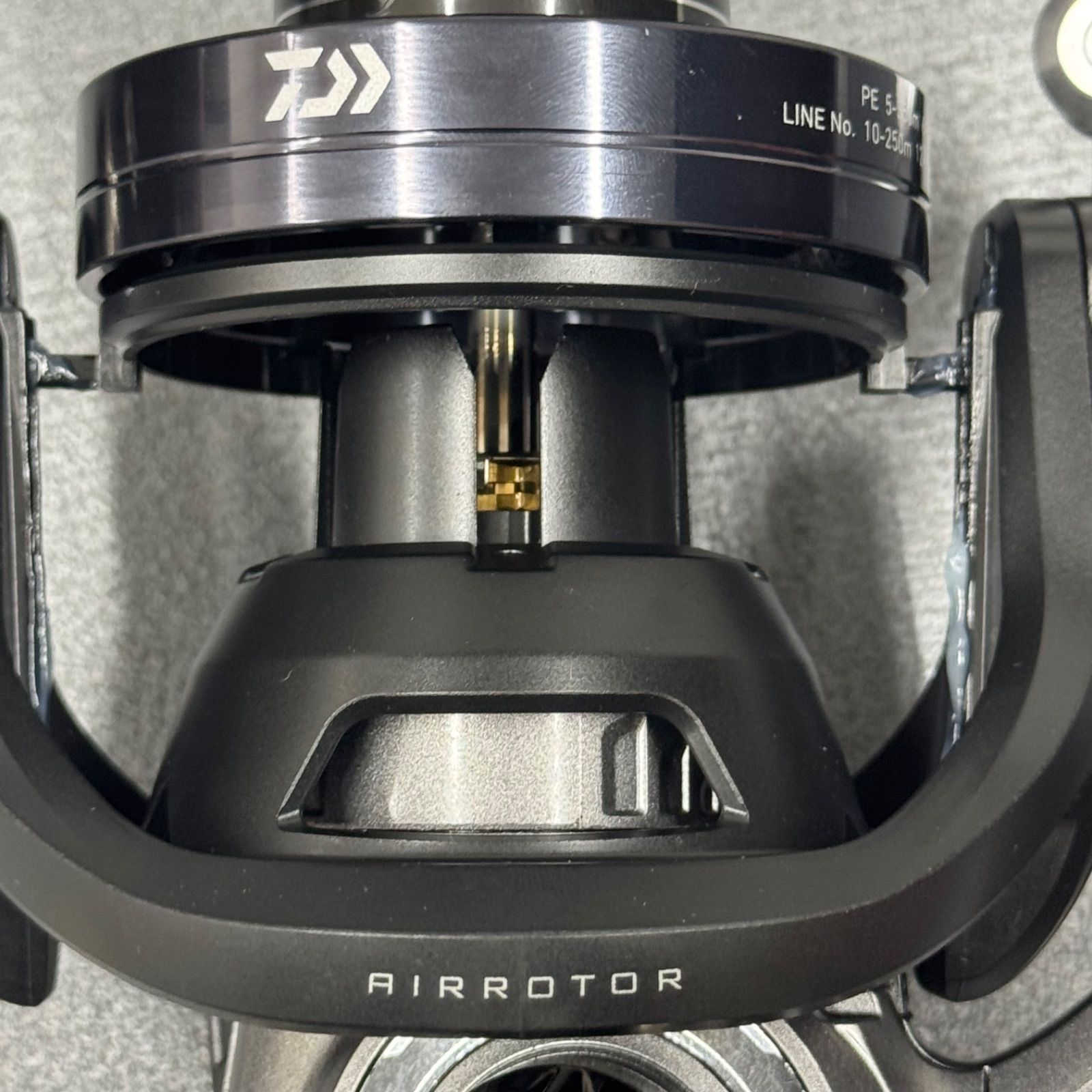 ダイワ 17 クロスキャスト 6000 スピニングリール | DAIWA CROSS