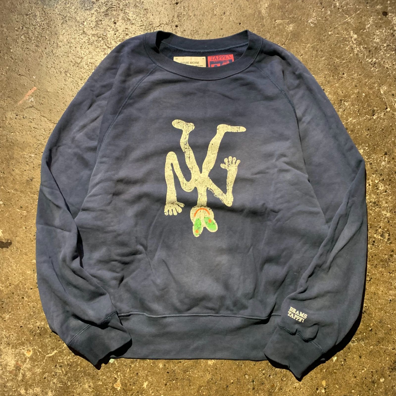 TAPPEI × FUTURE ARCHIVE 23aw DAMAGE SWEAT CREW グラフィック