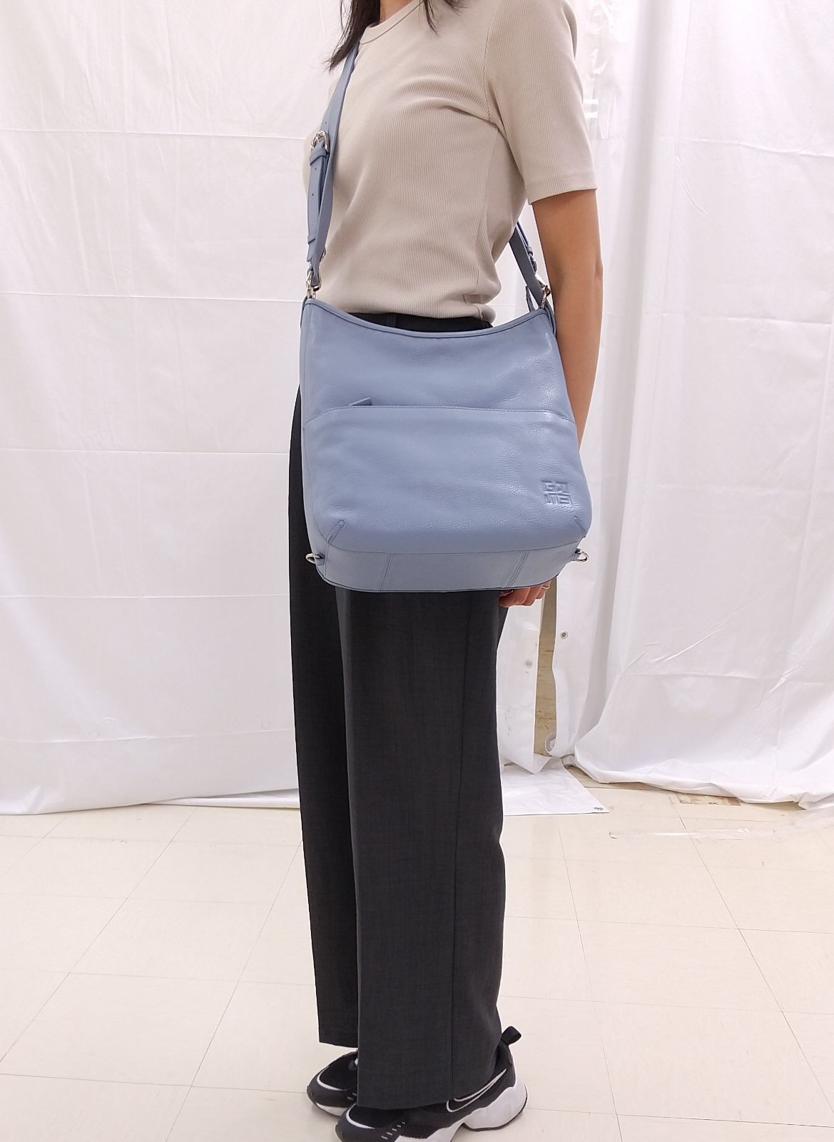 GRES 牛革 ブルー 青 レザー 3way トート ショルダー リュック - メルカリ