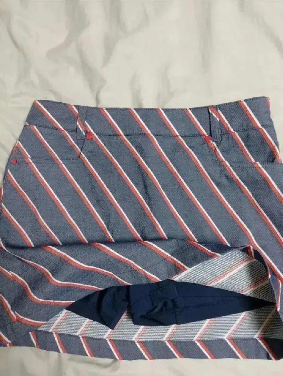 レトロ ハローキティ 2003年 5段 メタルラック スチールラック ②