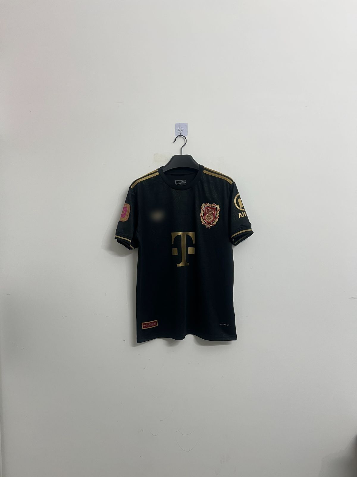 125周年記念FCバイエルン・ミュンヘン MÜLLER 25 番ユニフォーム S adidas バイエルンミュンヘン 125周年記念ユニフォーム 2025