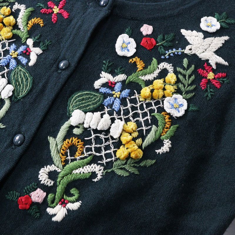 【美品】ケイタマルヤマ　花柄　刺繍　ニットカーディガン サイズ2 黒 SEVEN TEN×KEITAMARUYAMA フラワー刺繍ニットカーディガン