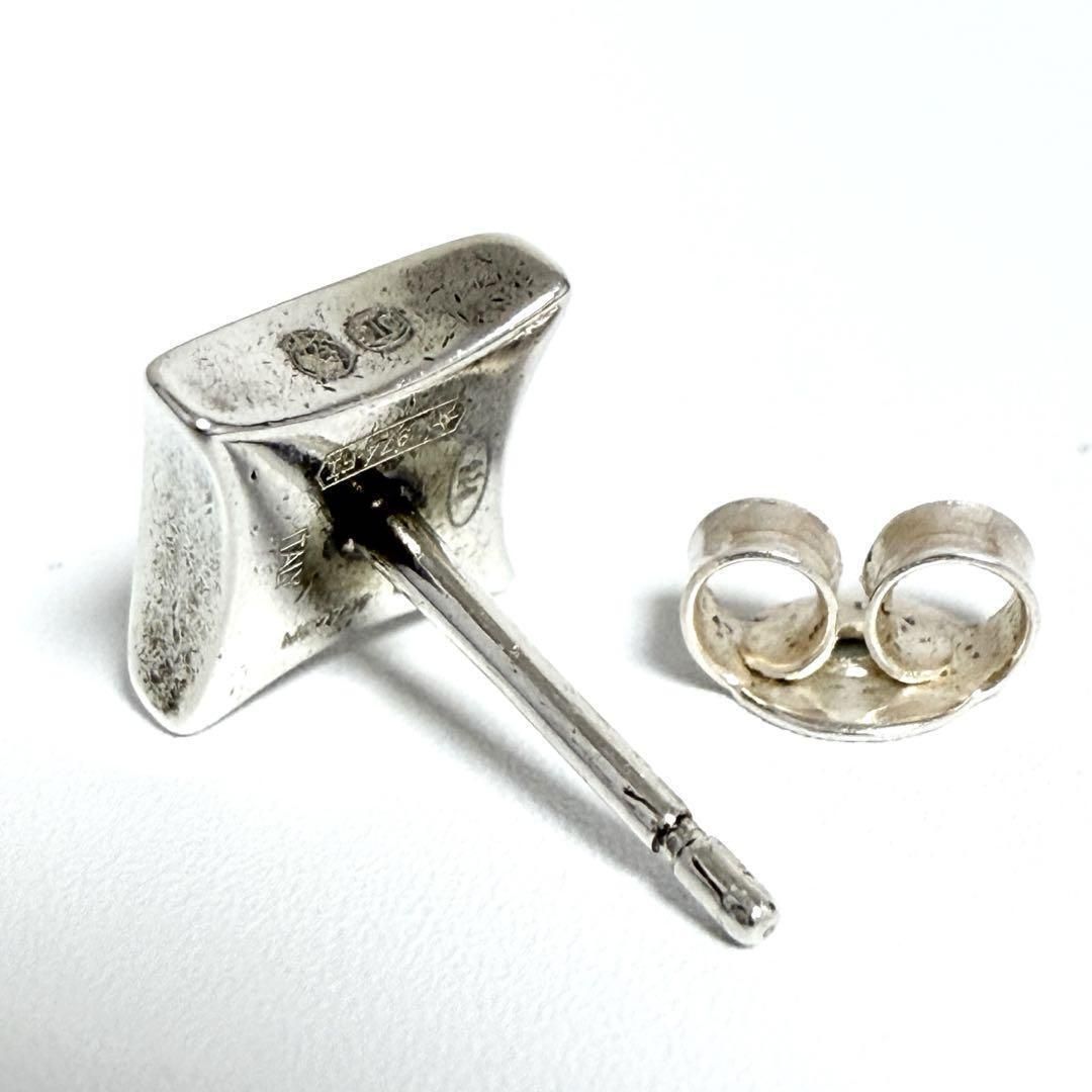 スタッド ピアス