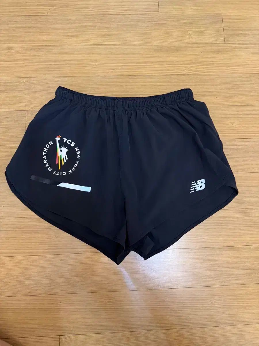 New Balance ニューバランス ニューヨークマラソン ショートパンツ M