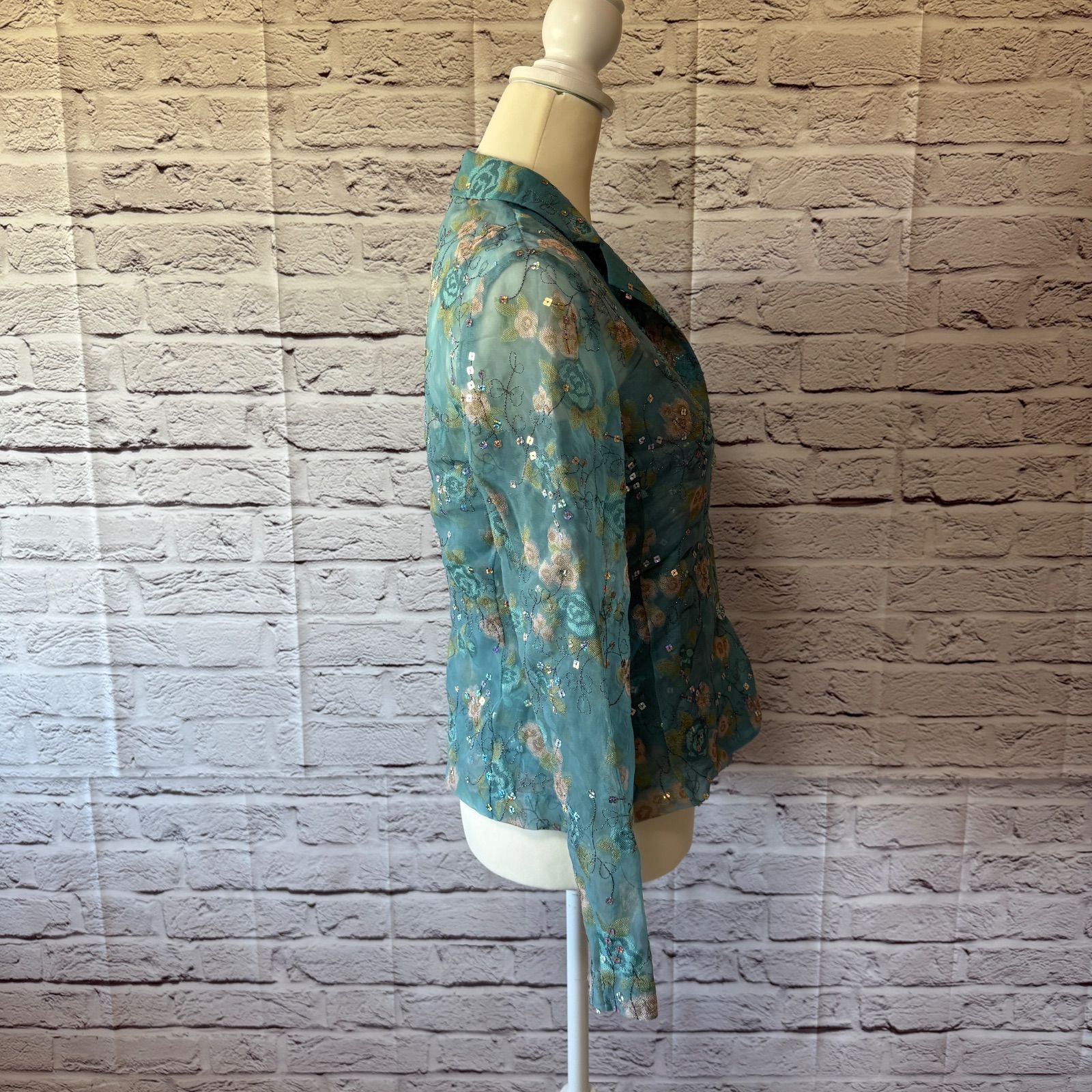 【クリーニング済】ユキトリイ　YUKI TORII ブラウス 美品♪YUKI TORII ユキトリイ＊シルクブラウス＊リボン付＊9号