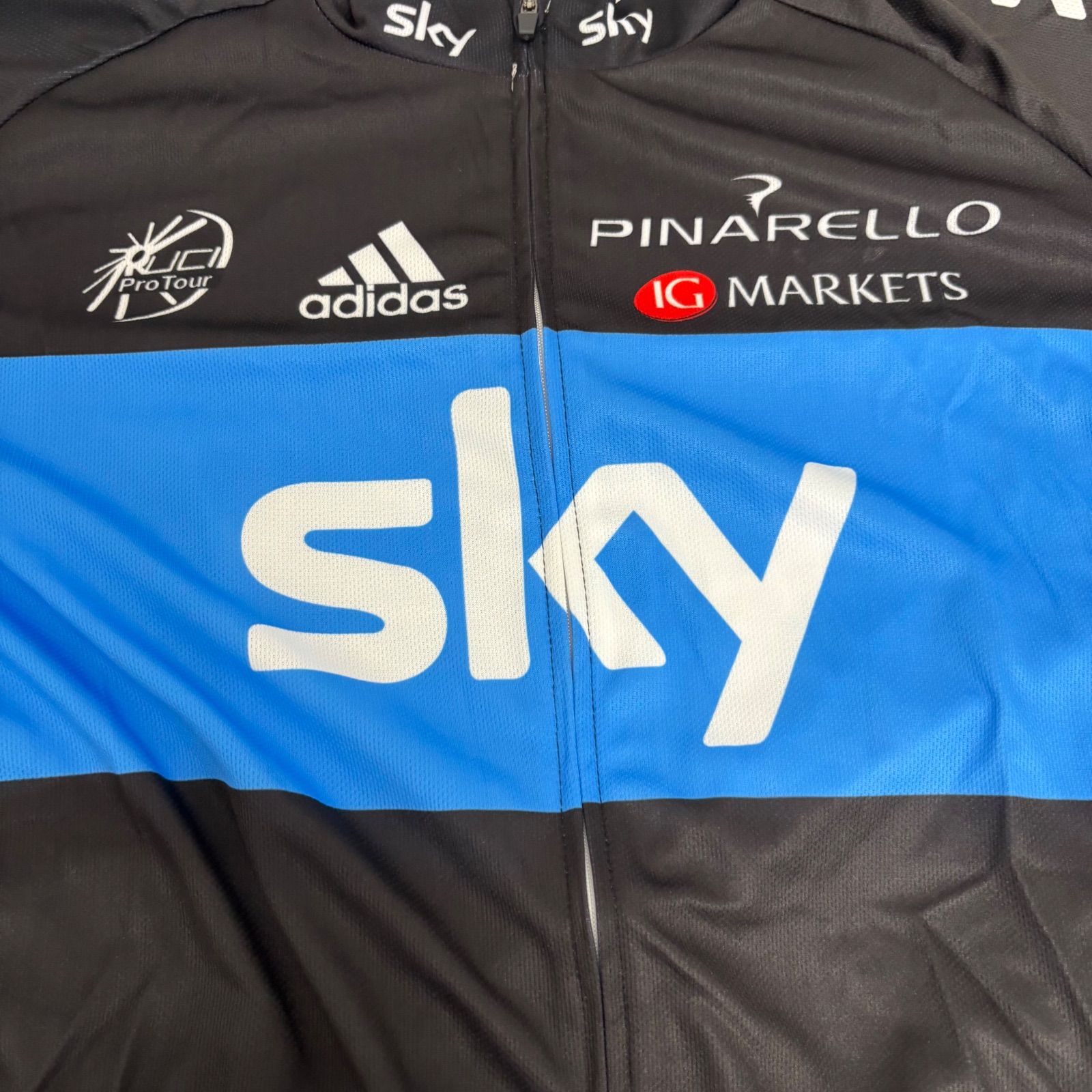 【美品】ピナレロPinarelloTeam Sky サイクルジャージセットアップ 美品】ピナレロPinarelloTeam Sky サイクルジャージセットアップ