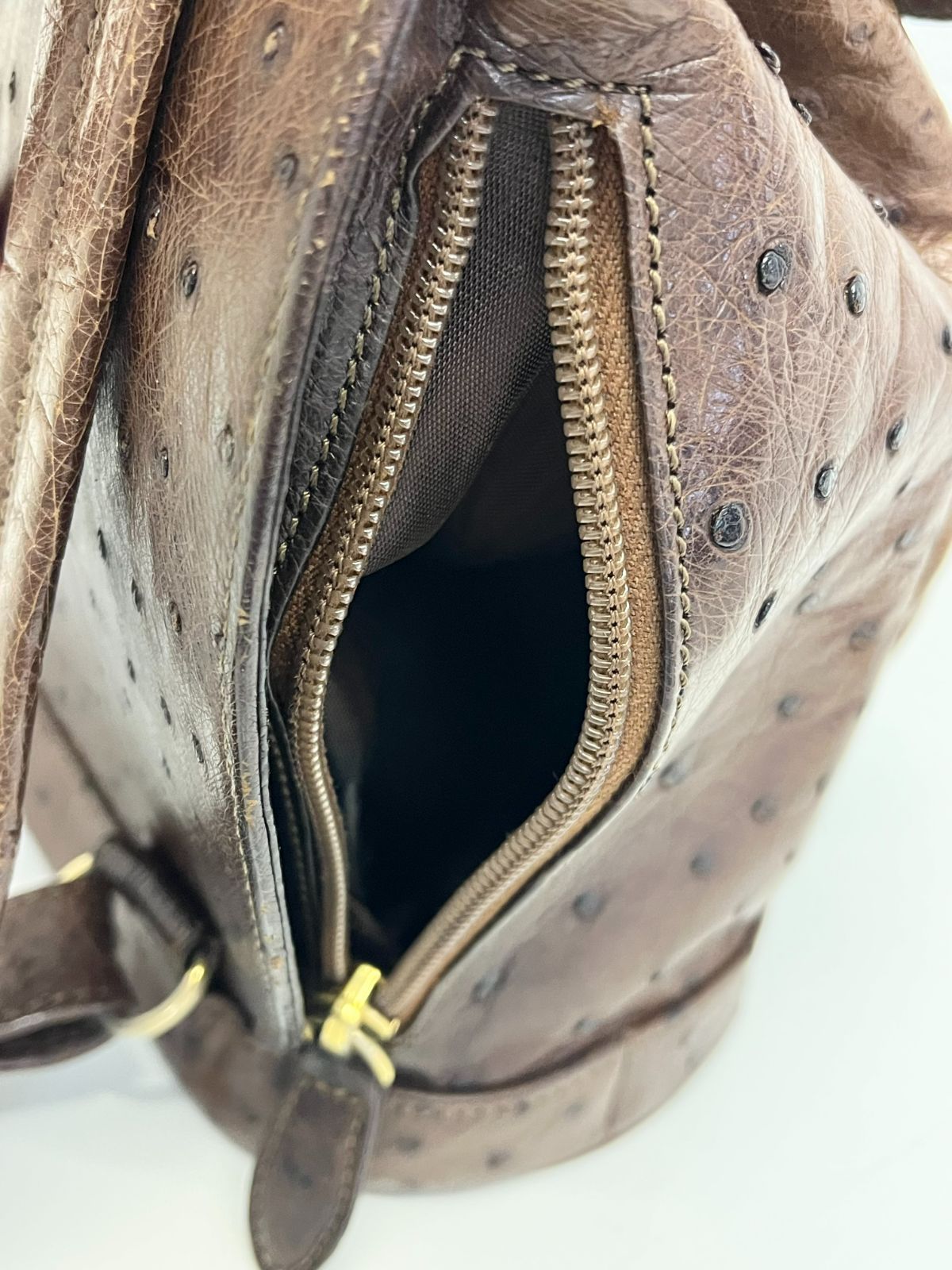 【GIANFRANCO FERRARI】オーストリッチ レザーバッグ GIANFRANCO FERRARI イタリー製オーストリッチバッグゴールド
