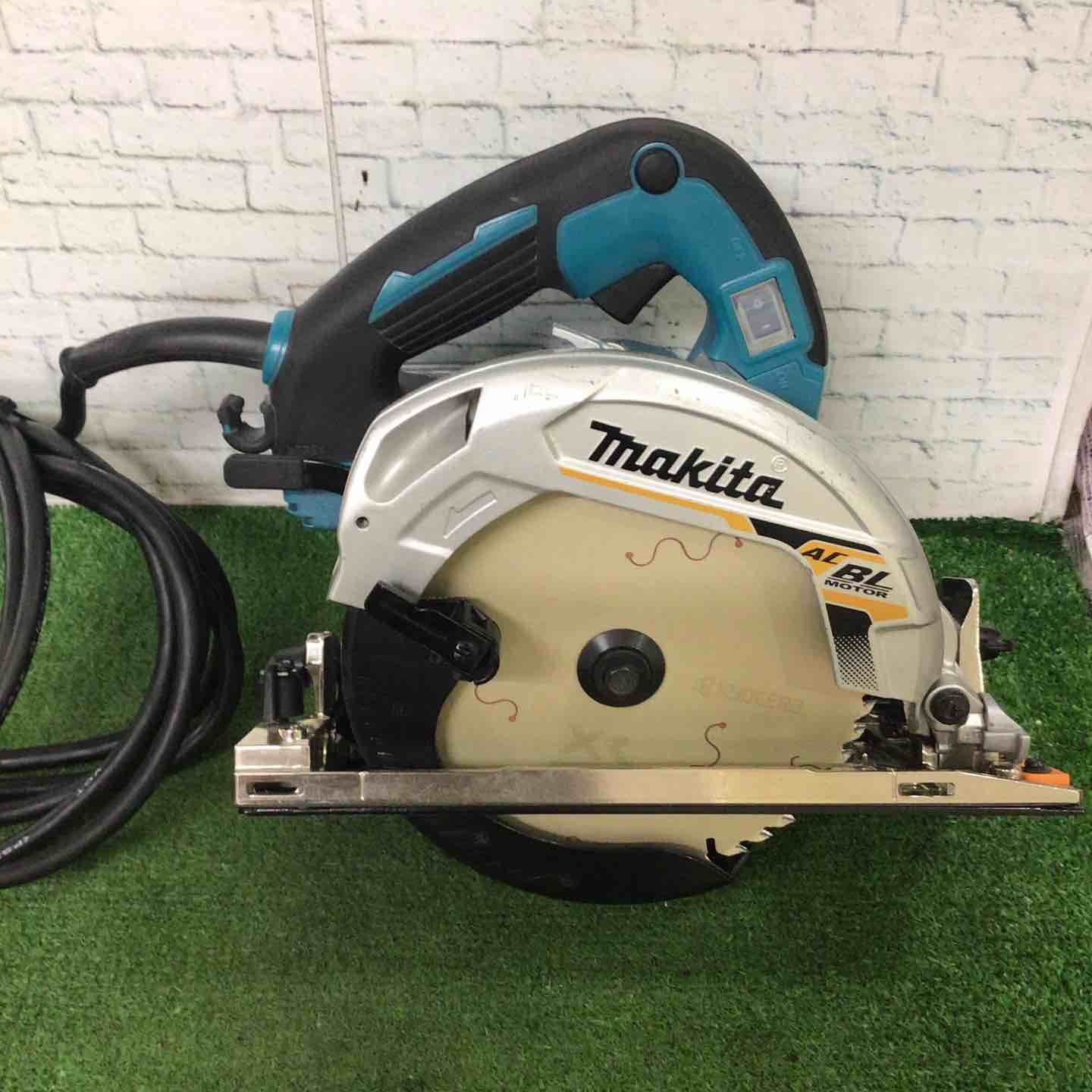 ☆マキタ(makita) 電子造作用精密マルノコ HS6403【町田店】 【公式通販】