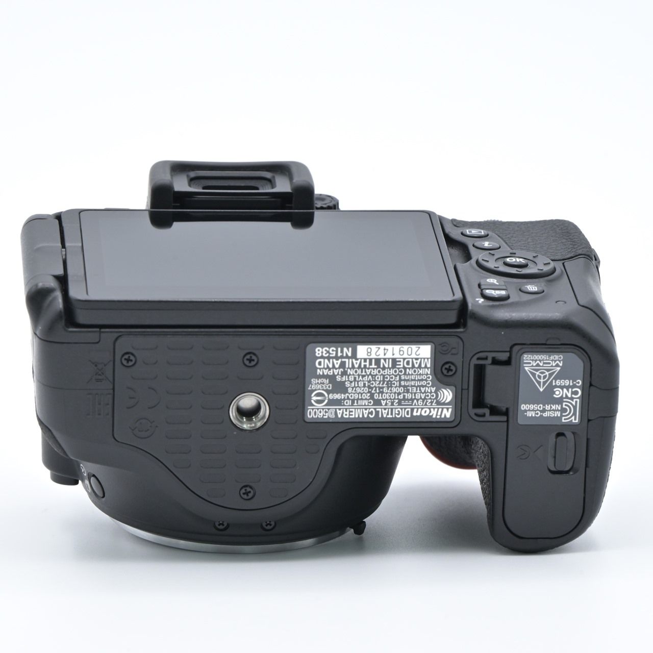 良品 ニコン D5600 ダブルズームキット/SD64GB/専用ガラスフィルム