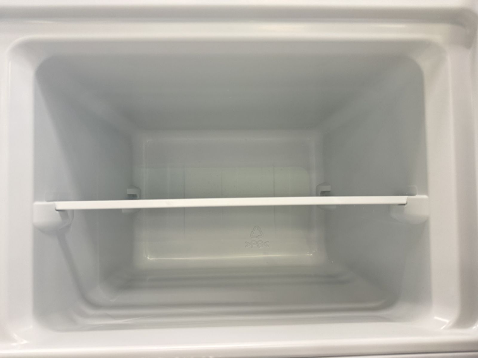 大阪送料無料★3か月保障付き★冷蔵庫★2023年★HR-B12HW★IR-685 大阪送料無料☆3か月保障付き☆冷蔵庫☆ハイセンス☆2ドア☆2023年☆HR