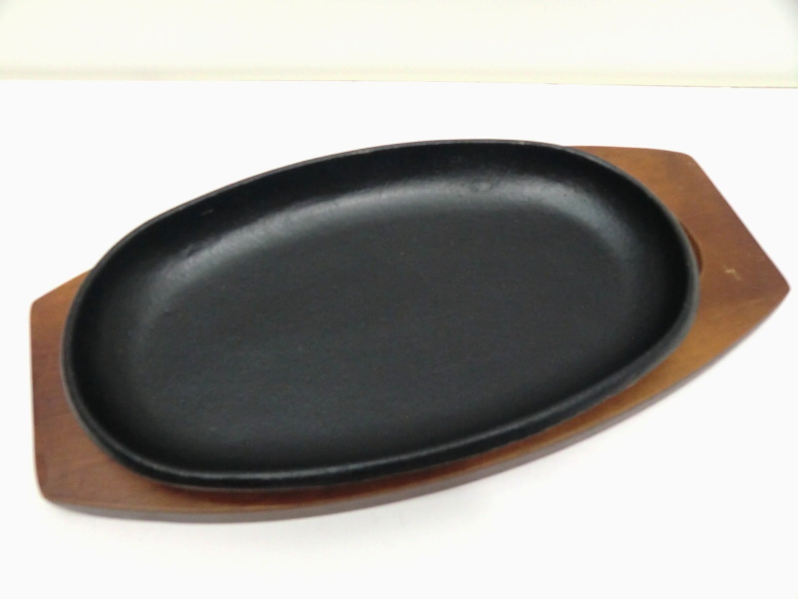新品未使用 ishigaki 小判型　ステーキ皿 5セット 未使用保管品】ISHIGAKI 小判型ステーキ皿 24㎝ 5組セット