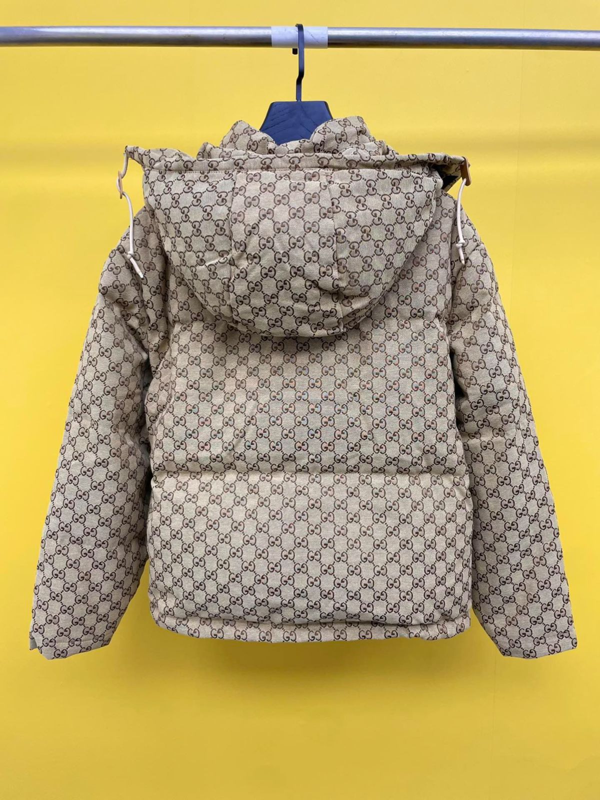 GUCCI×THENORTHFACEコラボ　ダウンジャケット