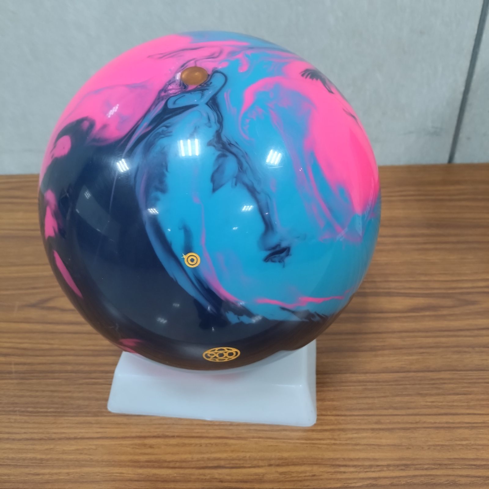 送料込み【新品】リアリティーGPT 15ポンド3オンス ボウリング