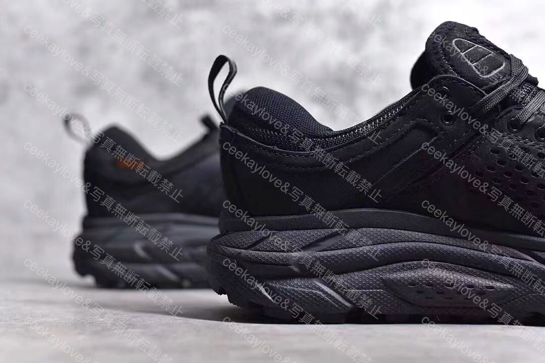 HOKA ONE ONE 防水スニーカー TOR ULTRA LOW トゥ ウルトラ ロー ランニングシューズ け ブラック サイズ選択 HRDEVELOPMENT_JP