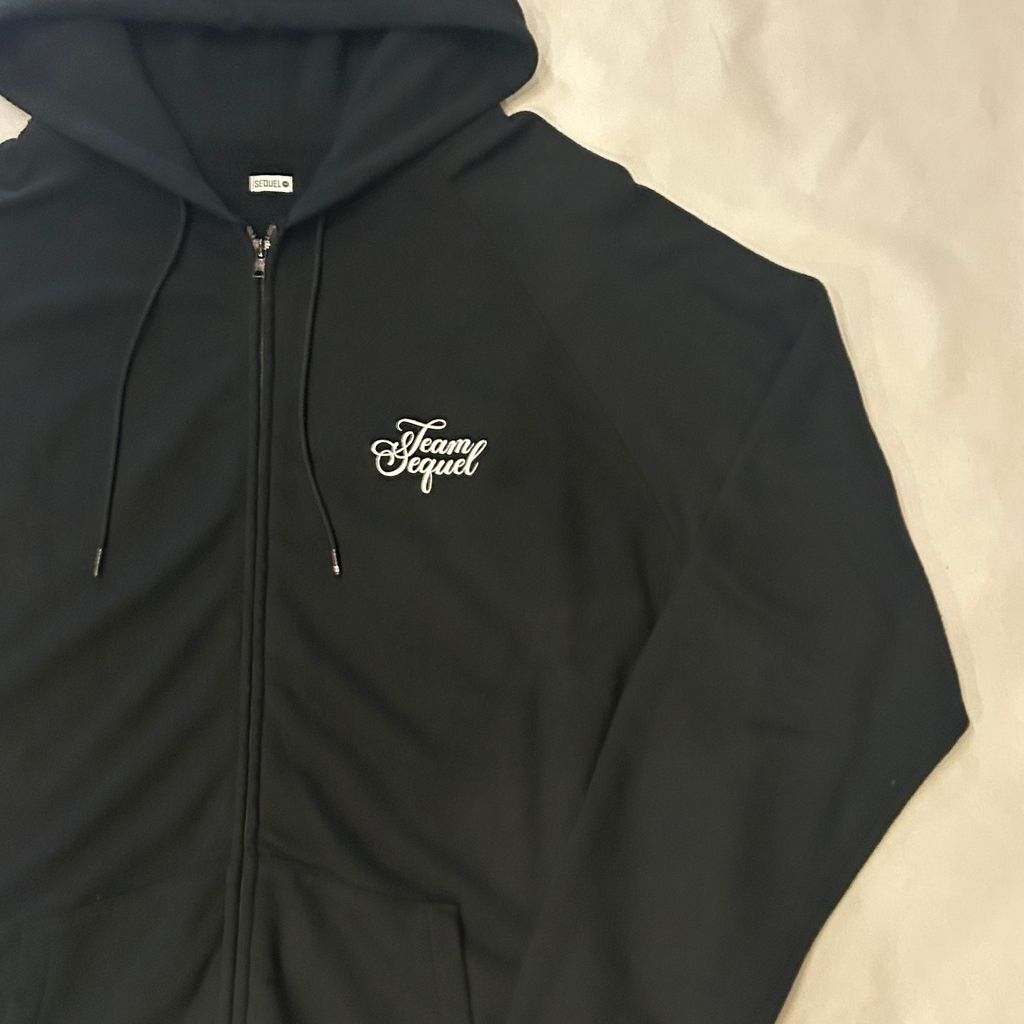 SEQUEL シークエル Zip Up Hoodie パーカー ブラック size:M SEQUEL シークエル Zip Up Hoodie パーカー ブラック size:M