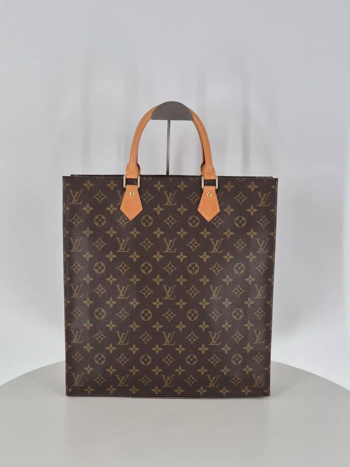Louis Vuitton(ルイヴィトン) モノグラム サックプラ GM トート