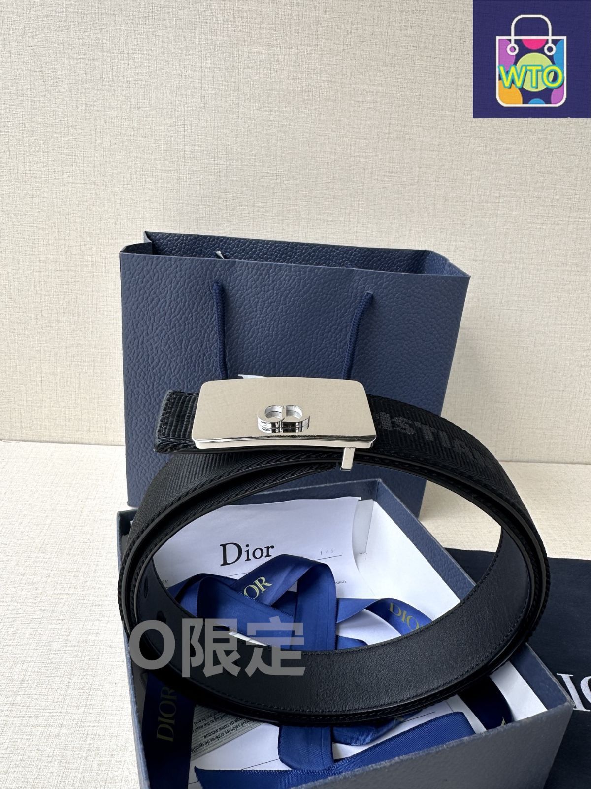 Dior メタルベルトバックル イタリア製 CDロゴ Dior メタル