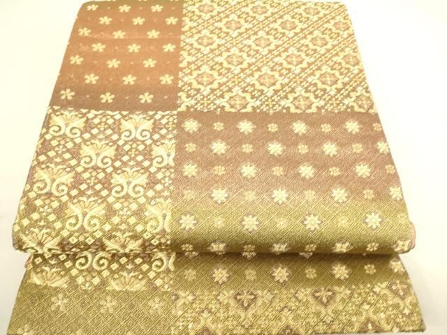 平和屋着物▽六通柄袋帯 幾何学花文 金糸 正絹 逸品 DAAS0426az