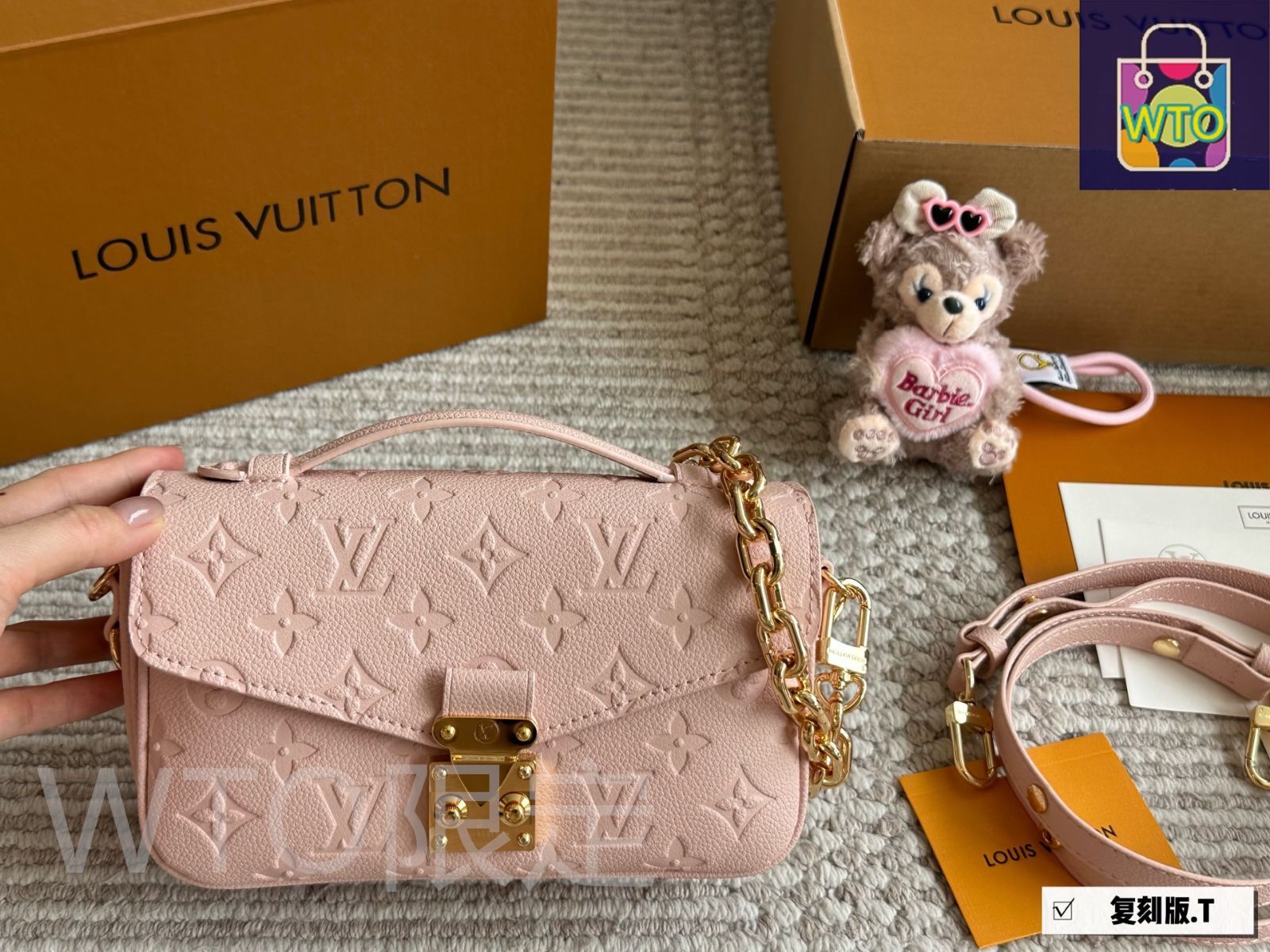 今日特価】L Brand New Metis ミニメールバッグ（サクラピンク