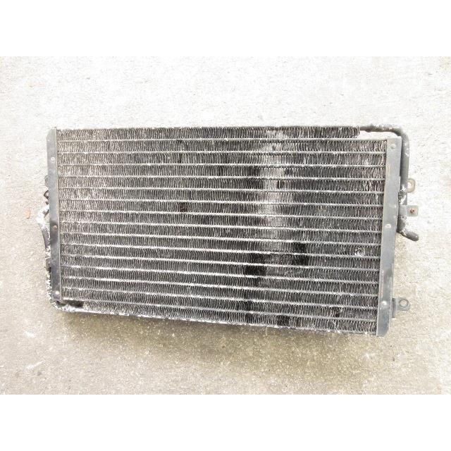 エアコン コンデンサー