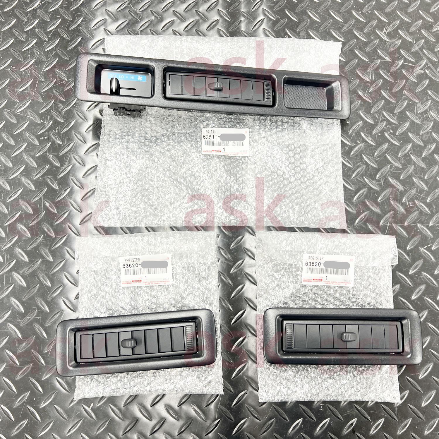 トヨタ　ハイエース　ナロー用純正　ダークプライムⅡ DP2ダッシュボードパネル ハイエースインテリアパネル ダークプライムのおすすめ人気商品
