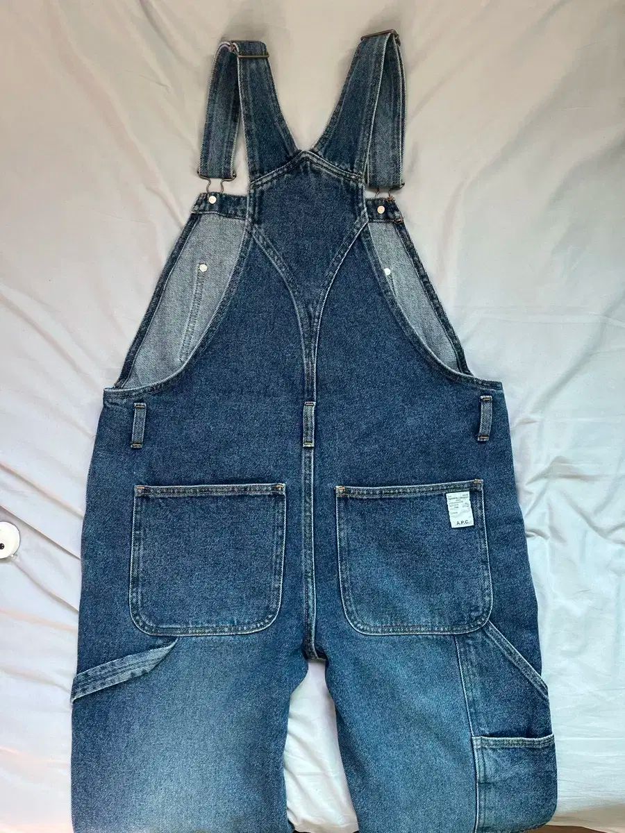A.P.C. アーペーセー