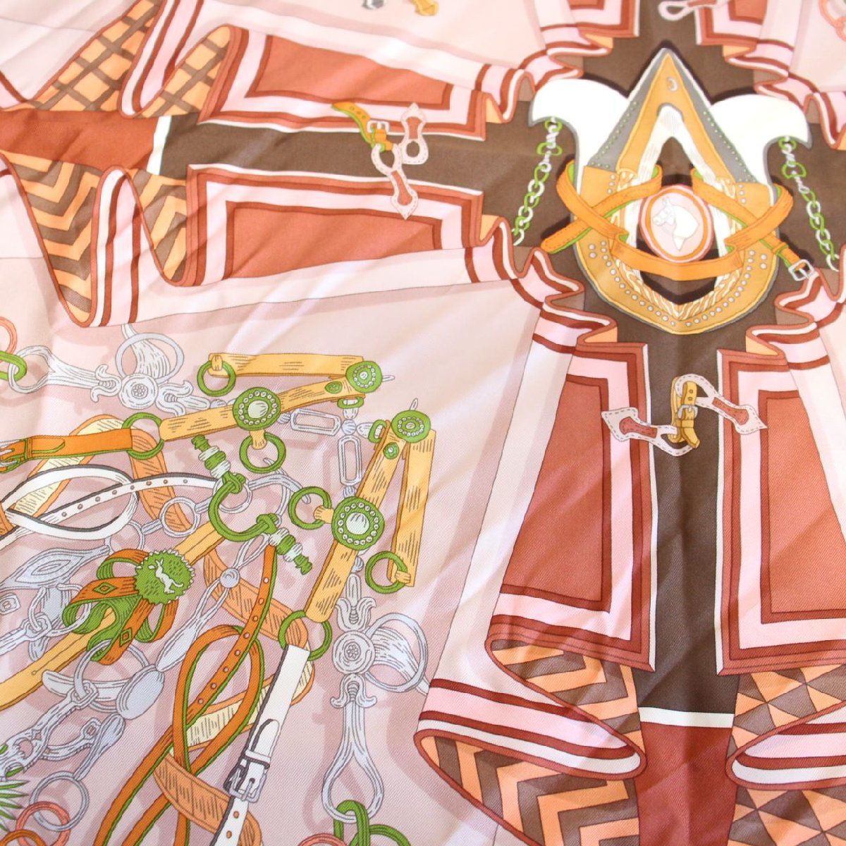 HERMES エルメス カレ 90 スカーフ 鞍職人の花束 シルク100％ ベージュ