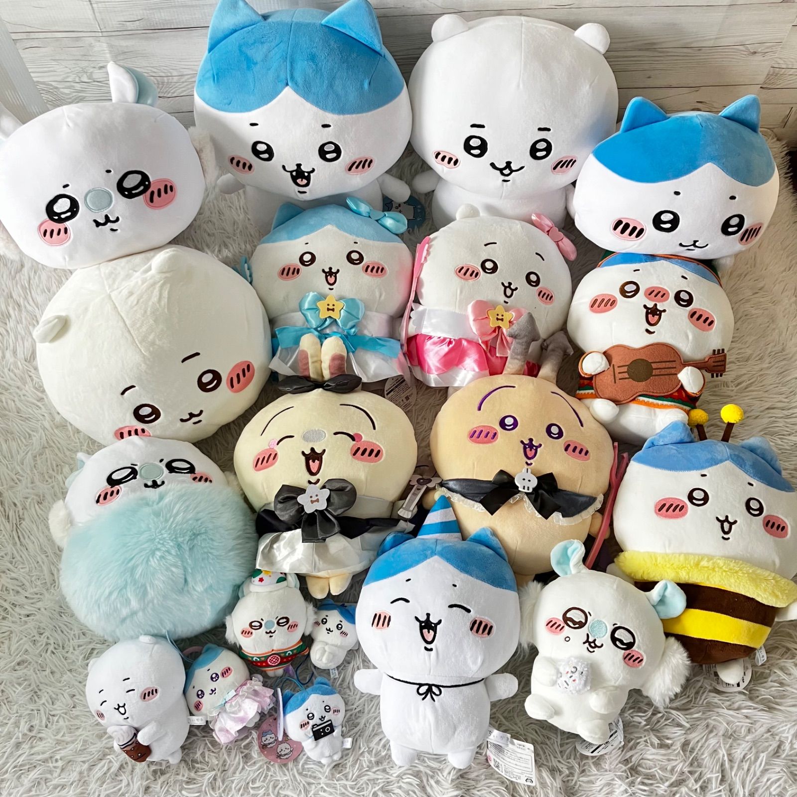 ちいかわ　ハチワレ　うさぎ　ももんが　ぬいぐるみ　グッズ　大量　まとめ売り ちいかわ ハチワレ うさぎ ももんが ぬいぐるみ グッズ 大量 まとめ