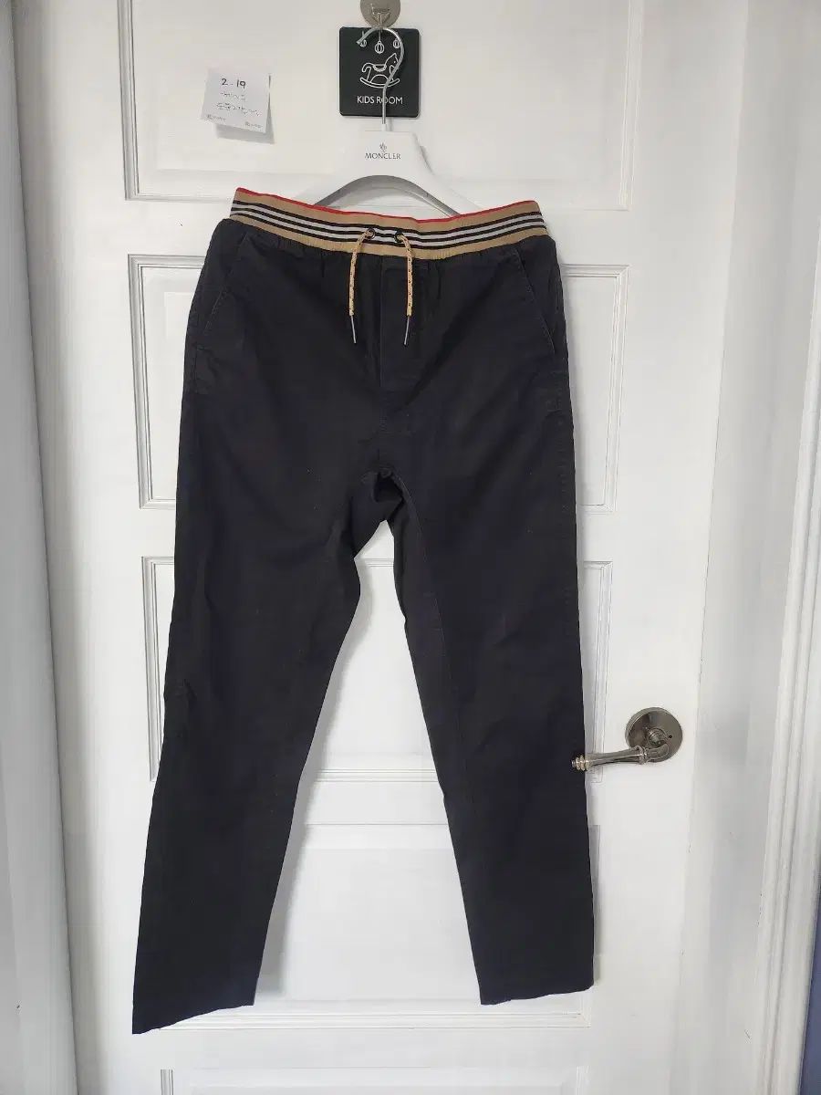BURBERRY(バーバリー ) チノパンツ 黒 14Y