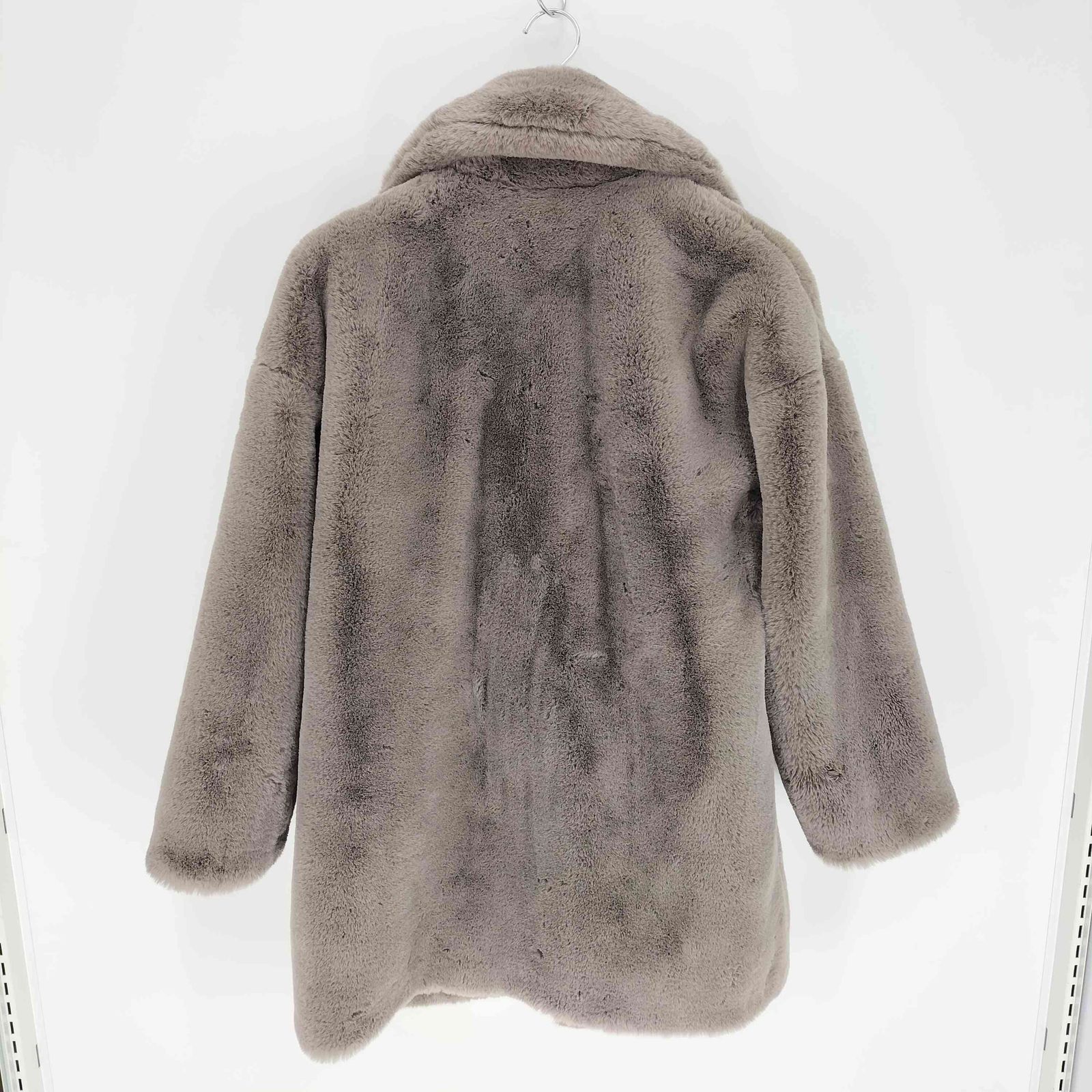 ZARA　ザラ　フェイクファーコート　 Lサイズ グレー系 2024モデル ZW COLLECTION フェイクファー コート - グレー/ベージュ | ZARA