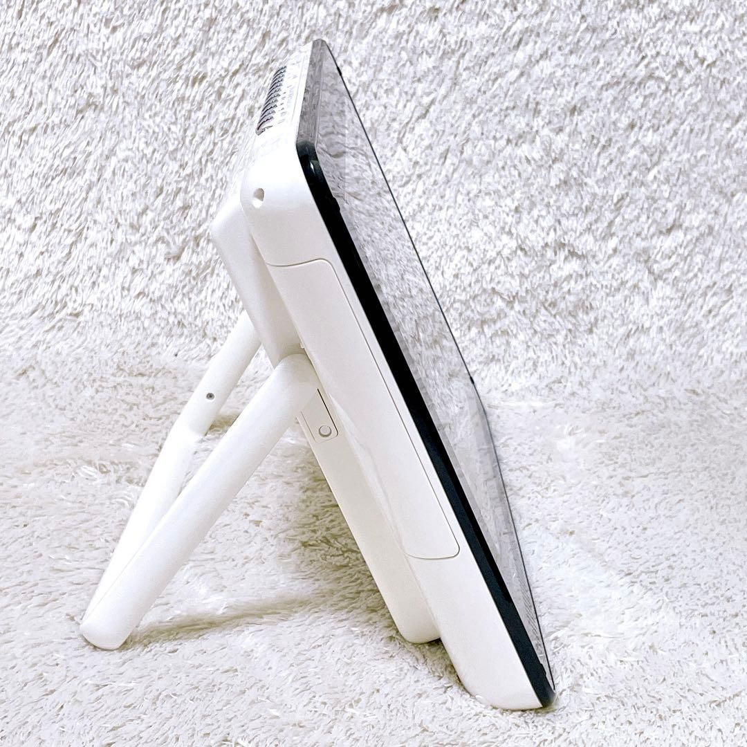 ポータブルDVDプレーヤー 10.1