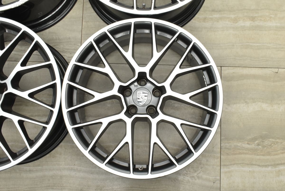 今なら送料無料。 正規品 ポルシェ マカン 純正 20in 9J 26 10J 19 PCD112 4本セット RSスパイダー 品番 95B601025BF|95B601025BG ノーマル戻し 交換用に