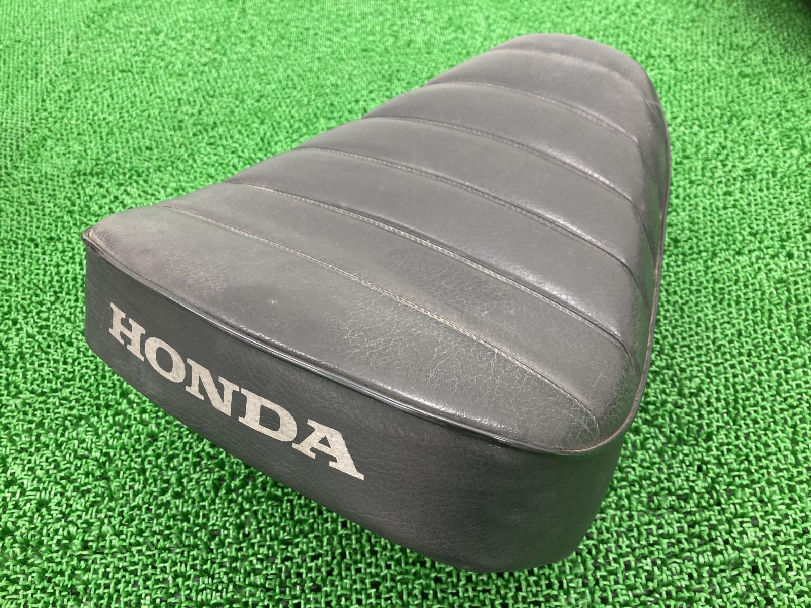 ホンダ ゴリラ 純正シート 当時物 中古品 破れ無し 裏側鉄板補修塗り 