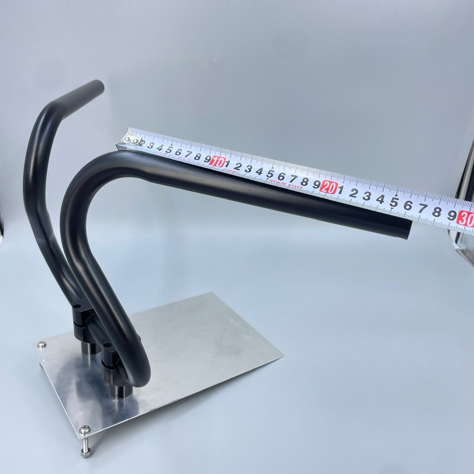 バイク用 ハンドル ポスト R 1300 GS R1300gs R 1300GS R 1300 Gs オートバイハンドルバーライザー バイク用 ハンドル  ポスト R1300GS R1300 GS R 1300GS ハンドルバーライザーハンドルバークランプ拡張アダプタ オートバイハンドルバーライザー 用  GS 1300 2024 用 ... HLKNPG（ハッピー） オートバイハンドルバーライザークランプハンドルバー高さ調整アクセサリー、に適合するスズキ GSXR1300