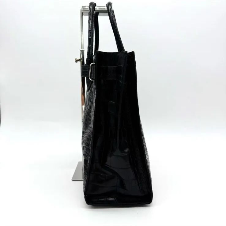 【美品】 フルラ トートバッグ A4 クロコ 型押し ベルト レザー ブラック 美品 FURLA フルラ トートバッグ クロコ型押し A4収納 レザー 黒