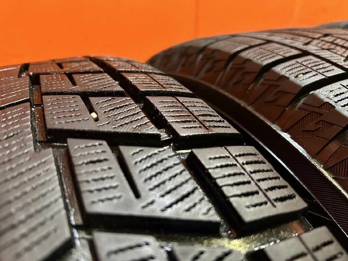 バリ溝アルファード ヴェルファイア スタッドレスタイヤ 215/60R16 BS