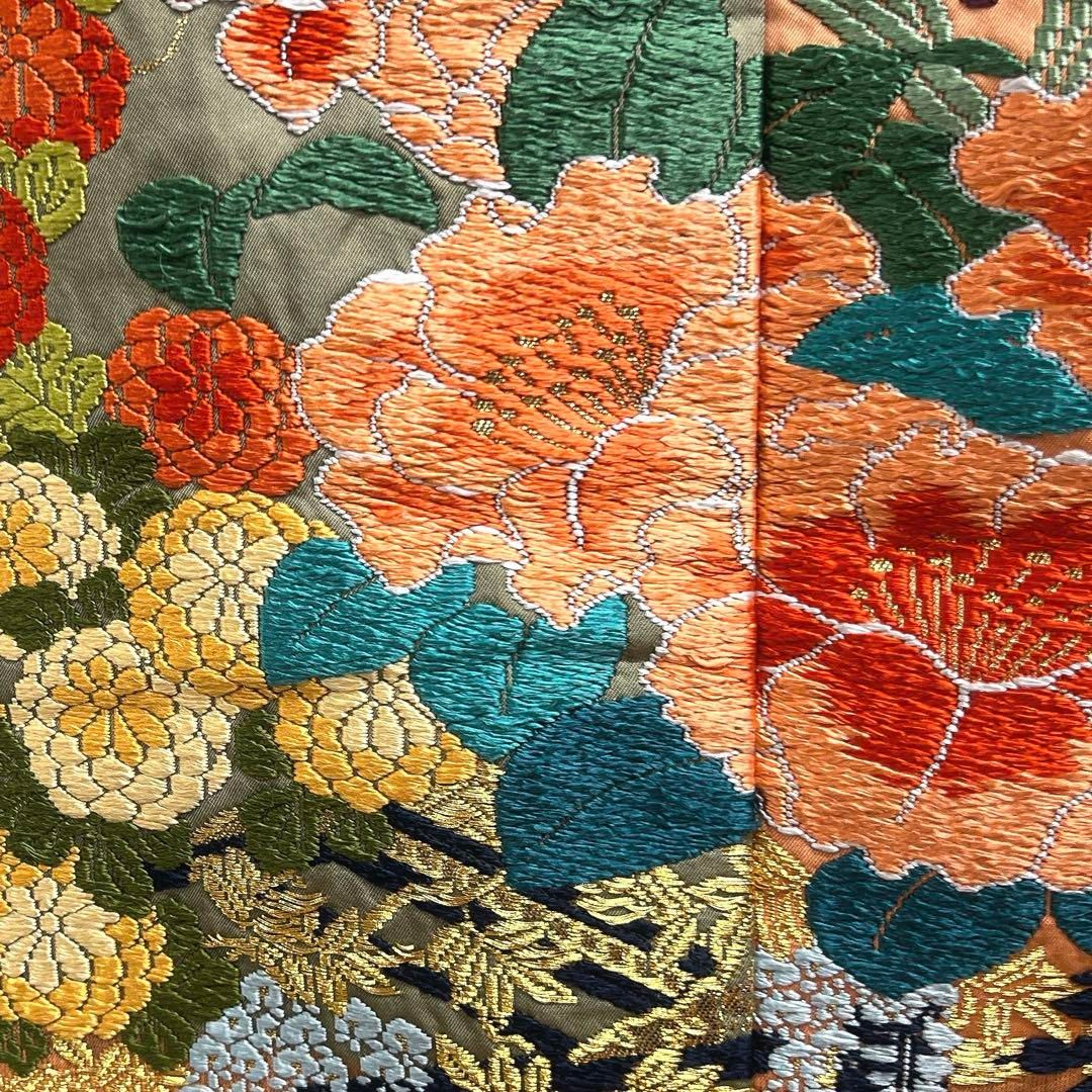 色打掛 唐織 金糸 花模様 花車 格子 青海波 流水 着物 043a d ② 