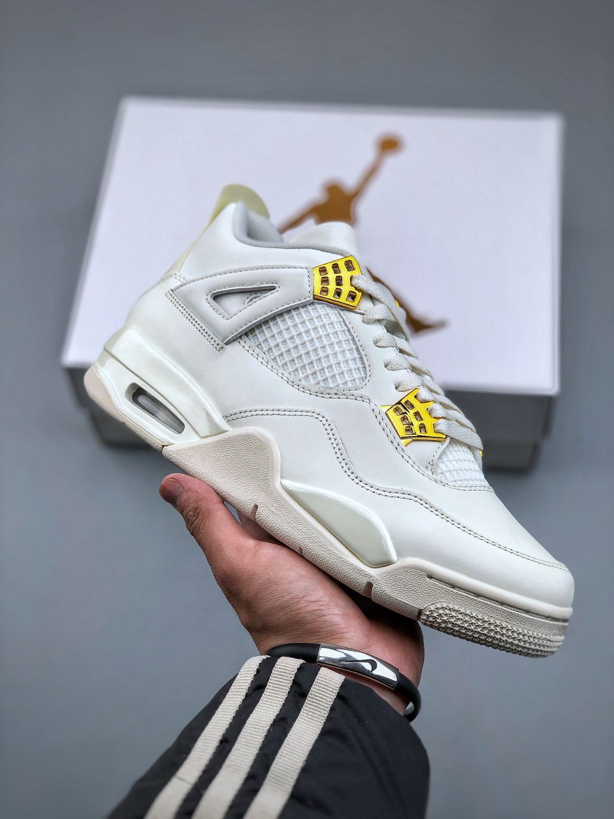 Nike   Air Jordan 4 Retro white&gold