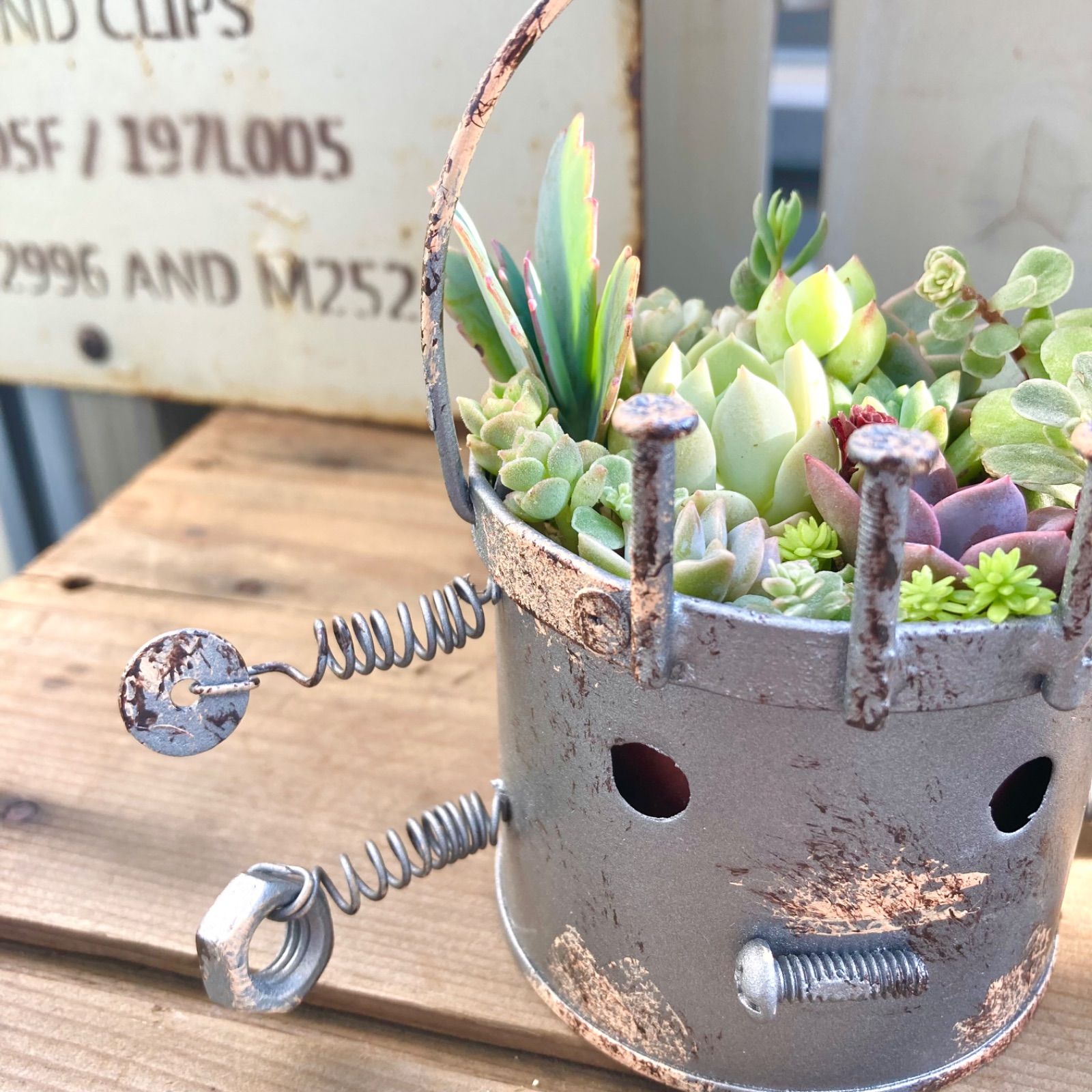 ブリキのロボットプランター 多肉植物寄せ植え鉢 サボテン鉢 