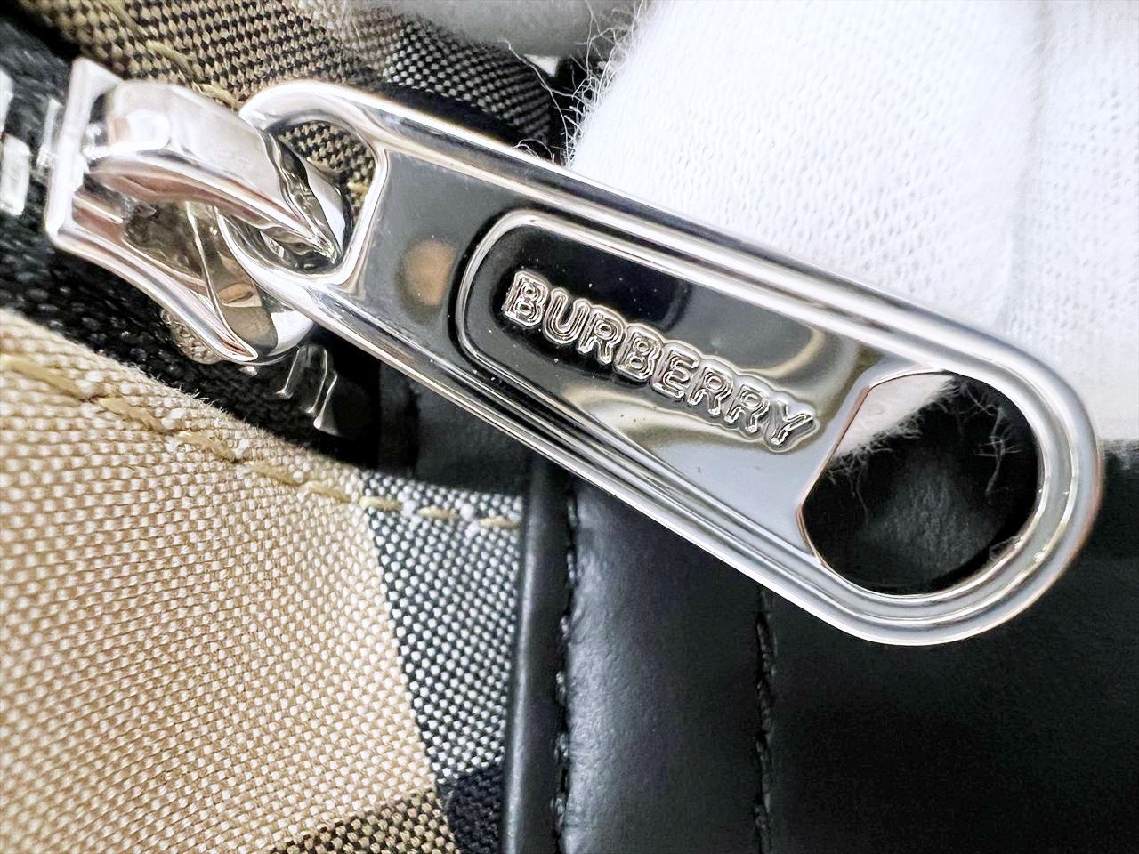 ほぼ未使用 美品 BURBERRY バーバリー チェック SONY ソニー 
