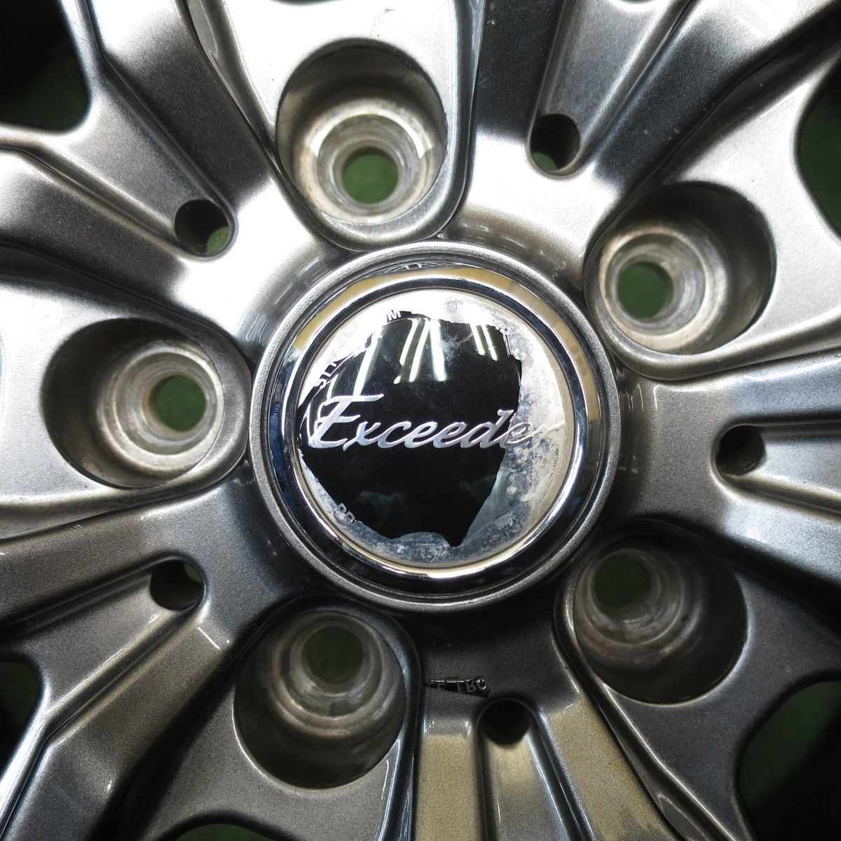 バリ溝！22年！キレイ！9.5分☆スタッドレス 235/60R18