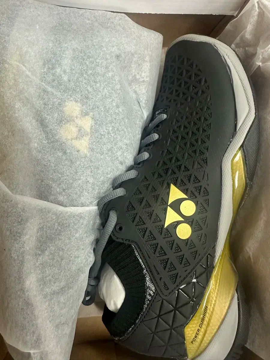 ヨネックス YONEX バドミントン スニーカー