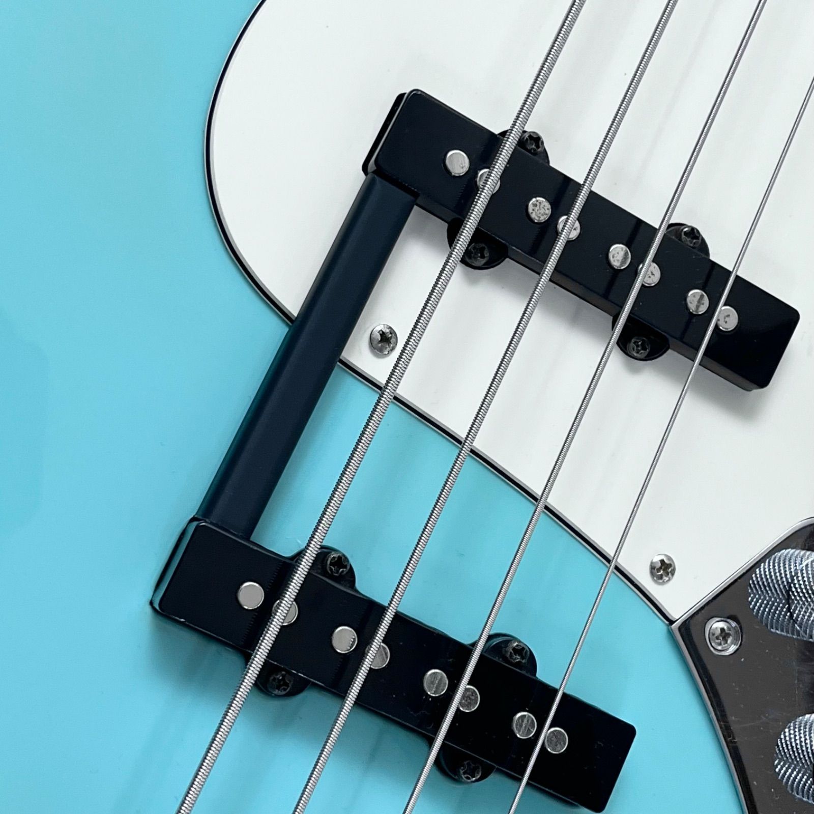 フィンガーレスト / Fender系 60's Jazz Bassタイプ用 ベーシック