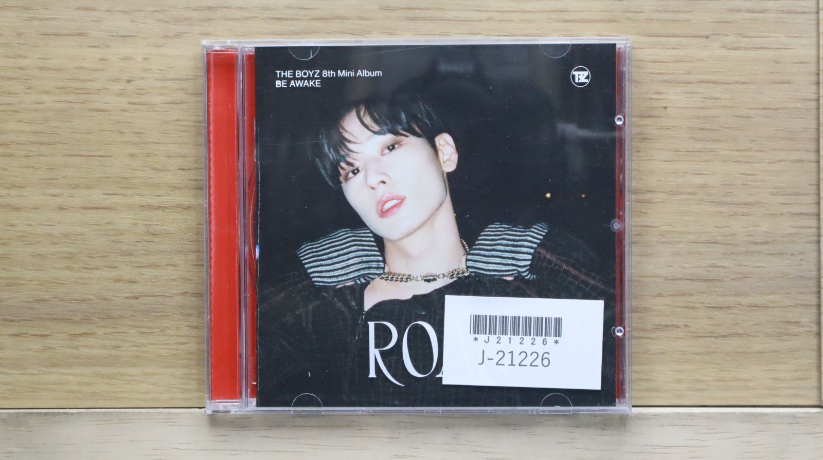 THE BOYZ BE AWAKE withmuu 直筆 サイン入り ニュー Signed] THE BOYZ - 8th MINI ALBUM: BE AWAKE – hello82.shop
